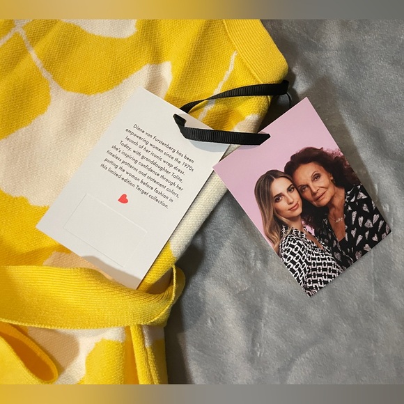 🌼 NWT 🌼 DVF Diane Von Furstenberg x Target Yellow Halter Tie-Neck Ginkgo Dress - Picture 7 of 11